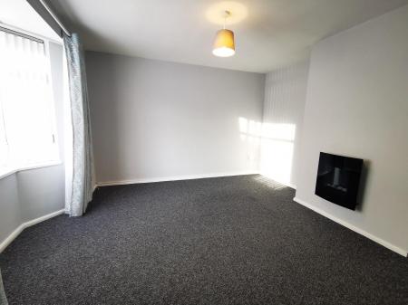 3 bedroom Semi-detached house to let in Heathdale Gardens, High Heaton, Newcastle upon Tyne, NE7