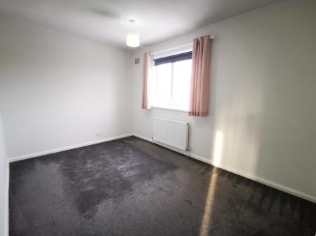 3 bedroom Semi-detached house to let in Heathdale Gardens, High Heaton, Newcastle upon Tyne, NE7