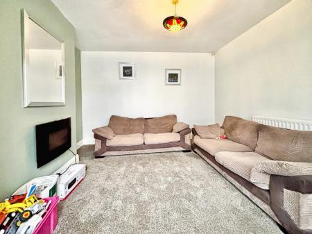 3 bedroom Semi-detached house for sale in Holmwood Avenue, West Monkseaton, NE25