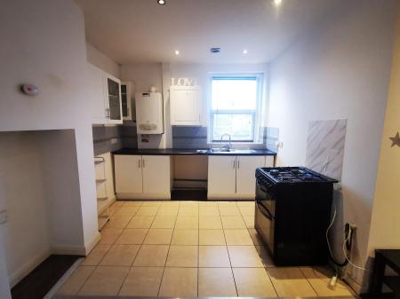 2 bedroom Flat to let in High Street West, Wallsend, NE28