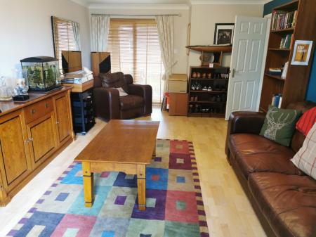 2 bedroom Flat to let in Whinstone Mews, Benton, Newcastle upon Tyne, NE12