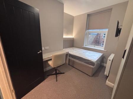 6 bedroom House of Multiple Occupation to let in The Avenue, Wallsend, NE28