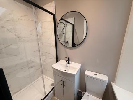 1 bedroom Maisonette to let in Hillfield Street, Bensham, Gateshead, NE8