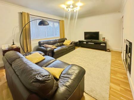 2 bedroom Flat for sale in Morrit Court, Benton, Newcastle upon Tyne, NE7