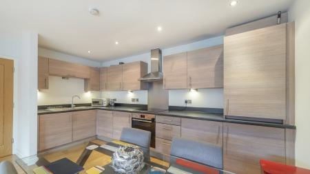 1 bedroom Flat for sale in Dacres Road, Forest Hill, London, SE23