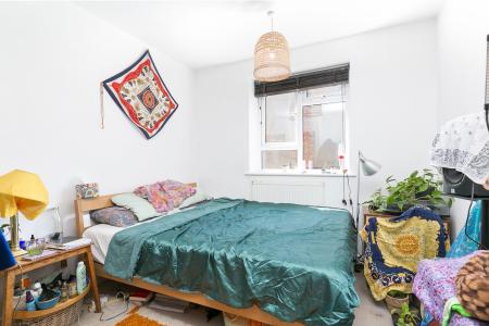 3 bedroom Maisonette for sale in Playfield Crescent, East Dulwich, London, SE22