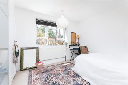 3 bedroom Maisonette for sale in Playfield Crescent, East Dulwich, London, SE22