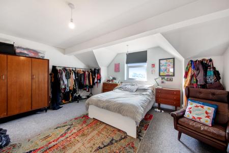 1 bedroom Flat for sale in Sandhurst Road, Catford, London, SE6