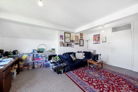 1 bedroom Flat for sale in Sandhurst Road, Catford, London, SE6