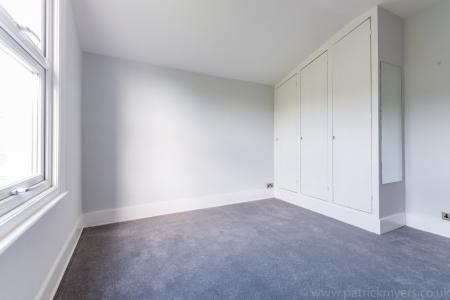 2 bedroom Flat to let in Bovill Road, Honor Oak, London, SE23