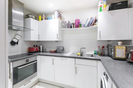 2 bedroom Flat for sale in East Dulwich road, East Dulwich, London, SE22