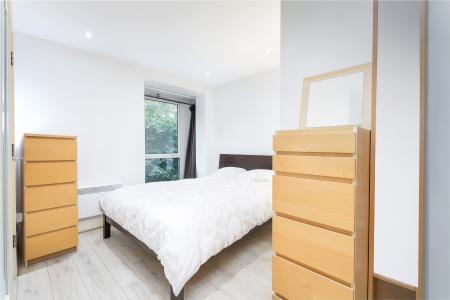 2 bedroom Flat for sale in East Dulwich road, East Dulwich, London, SE22