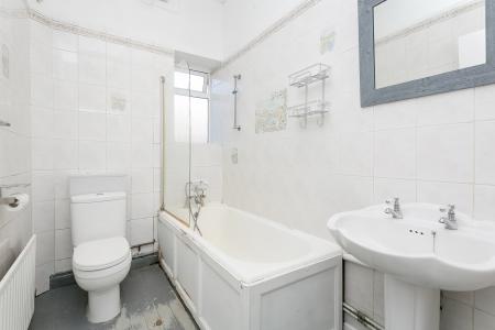 1 bedroom Flat for sale in Woolstone Road, Forest Hill, London, SE23