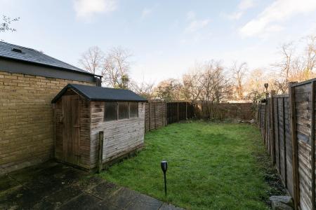 1 bedroom Flat for sale in Woolstone Road, Forest Hill, London, SE23