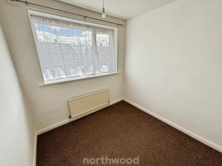 3 bedroom Semi-detached house for sale in Abbey Road, Dunscroft, Doncaster, DN7