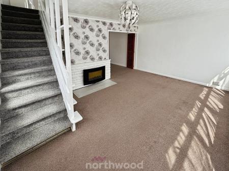 3 bedroom Semi-detached house for sale in Abbey Road, Dunscroft, Doncaster, DN7