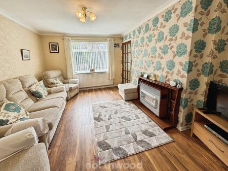 3 bedroom Terraced House for sale in Bootham Crescent, Stainforth, Doncaster, DN7