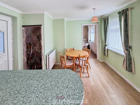 3 bedroom Terraced House for sale in Bootham Crescent, Stainforth, Doncaster, DN7