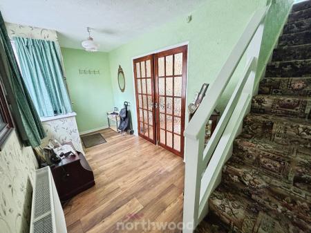 3 bedroom Terraced House for sale in Bootham Crescent, Stainforth, Doncaster, DN7