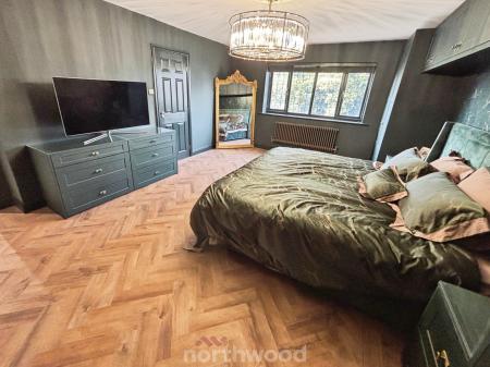 7 bedroom Detached house for sale in Doncaster Road, Hatfield, Doncaster, DN7