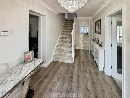 7 bedroom Detached house for sale in Doncaster Road, Hatfield, Doncaster, DN7