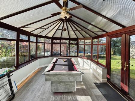 7 bedroom Detached house for sale in Doncaster Road, Hatfield, Doncaster, DN7