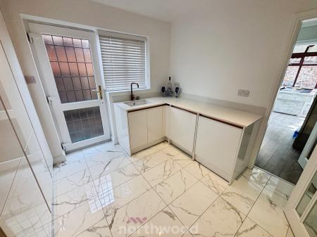 7 bedroom Detached house for sale in Doncaster Road, Hatfield, Doncaster, DN7