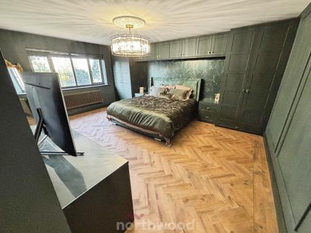 7 bedroom Detached house for sale in Doncaster Road, Hatfield, Doncaster, DN7