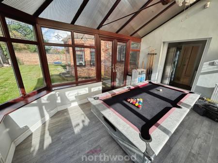 7 bedroom Detached house for sale in Doncaster Road, Hatfield, Doncaster, DN7