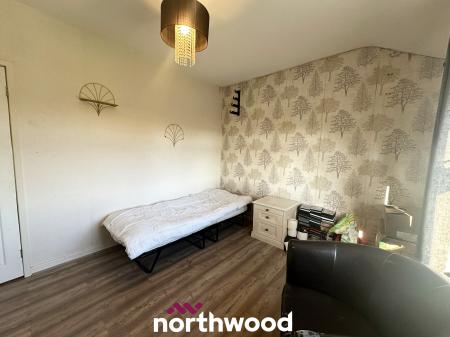 3 bedroom Semi-detached house for sale in East Lane, Doncaster, Doncaster, DN7
