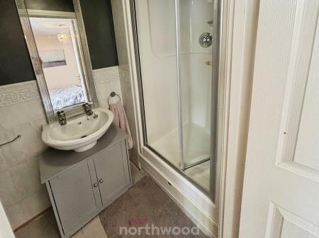 3 bedroom Semi-detached house for sale in Fountains Close, Kirk Sandall, Doncaster, DN3