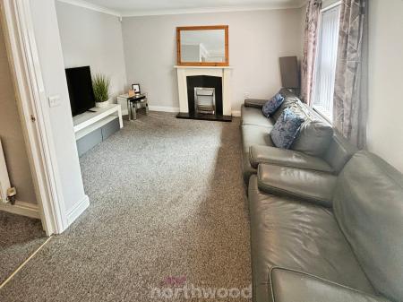 3 bedroom Semi-detached house for sale in Fountains Close, Kirk Sandall, Doncaster, DN3