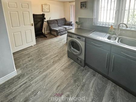 3 bedroom Semi-detached house for sale in Fountains Close, Kirk Sandall, Doncaster, DN3