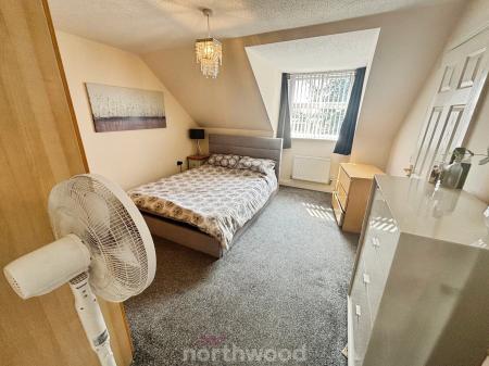 3 bedroom Semi-detached house for sale in Fountains Close, Kirk Sandall, Doncaster, DN3