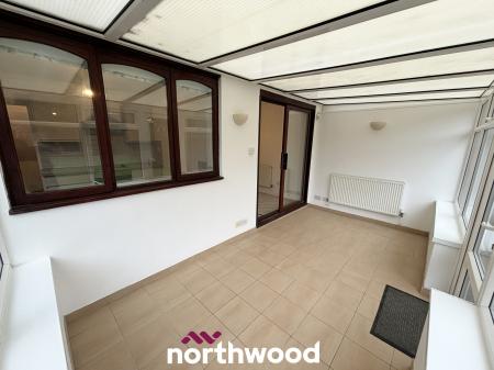 3 bedroom Semi-detached house for sale in Grange Avenue, Hatfield, Doncaster, DN7