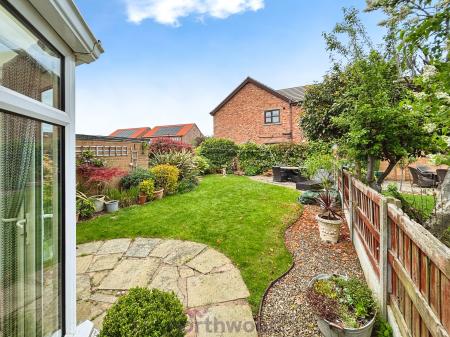 3 bedroom Detached house for sale in Grange Avenue, Hatfield, Doncaster, DN7