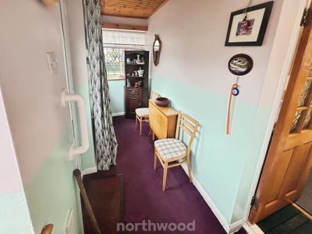 2 bedroom Semi-detached house for sale in High Street, Dunsville, Doncaster, DN7