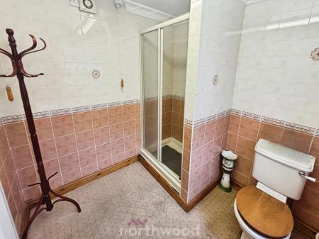 2 bedroom Semi-detached house for sale in High Street, Dunsville, Doncaster, DN7