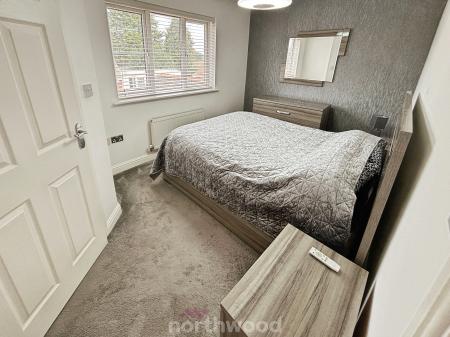 3 bedroom Semi-detached house for sale in Highfield Close, Doncaster, Doncaster, DN7