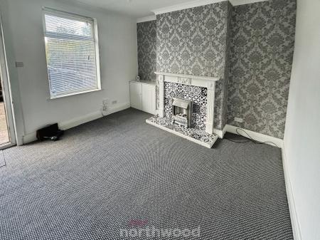 3 bedroom Terraced House for sale in Kenneth Avenue, Stainforth, Doncaster, DN7