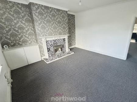 3 bedroom Terraced House for sale in Kenneth Avenue, Stainforth, Doncaster, DN7