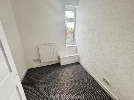 3 bedroom Terraced House for sale in Kenneth Avenue, Stainforth, Doncaster, DN7