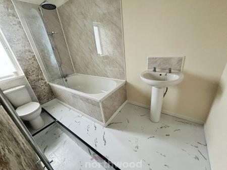 3 bedroom Terraced House for sale in Kenneth Avenue, Stainforth, Doncaster, DN7