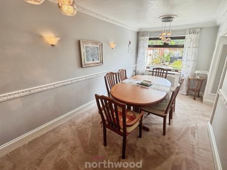 3 bedroom Bungalow for sale in Lings Lane, Hatfield, Doncaster, DN7