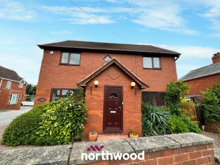 3 bedroom Detached house for sale in Main Street, Fishlake, Doncaster, DN7