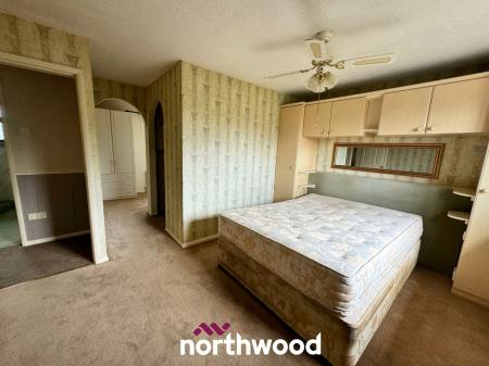 3 bedroom Detached house for sale in Main Street, Fishlake, Doncaster, DN7