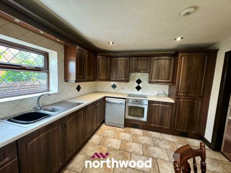 3 bedroom Detached house for sale in Main Street, Fishlake, Doncaster, DN7