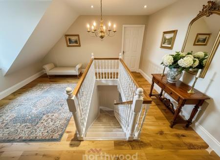 6 bedroom Detached house for sale in Main Street, Hatfield Woodhouse, Doncaster, DN7