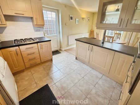 2 bedroom Bungalow for sale in Millard Avenue, Hatfield, Doncaster, DN7