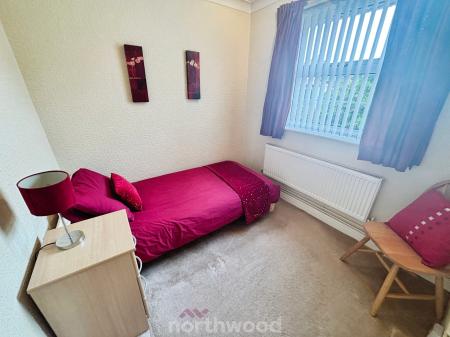 2 bedroom Bungalow for sale in Millard Avenue, Hatfield, Doncaster, DN7
